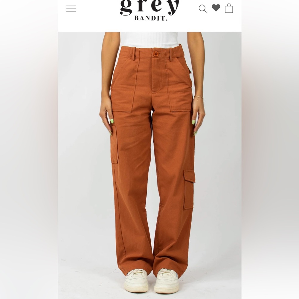 Women’s cargo linen pants